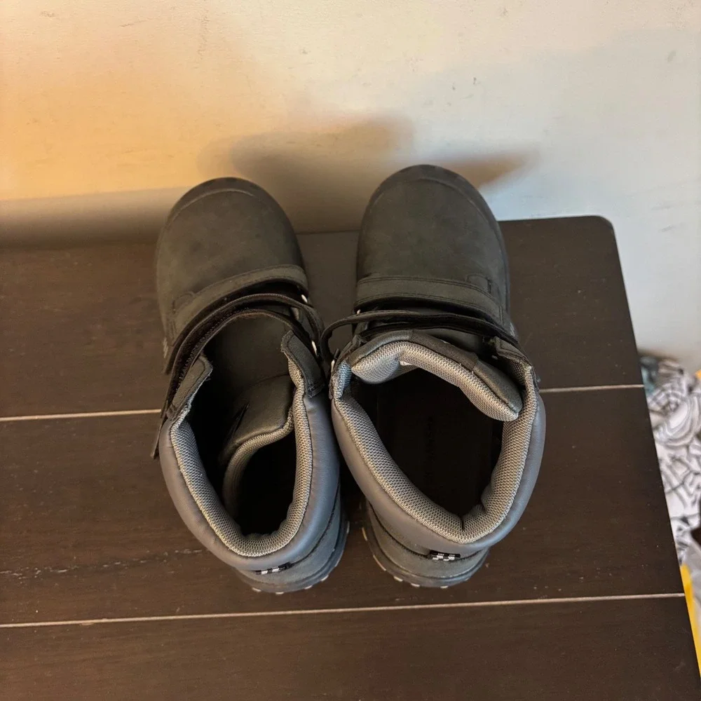 Mishansha Kids | Size 36 | Charcoal Grey High Top Water-Resistant Winter Boots